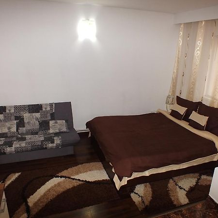 Hotel Casa Aurora Turda Zimmer foto