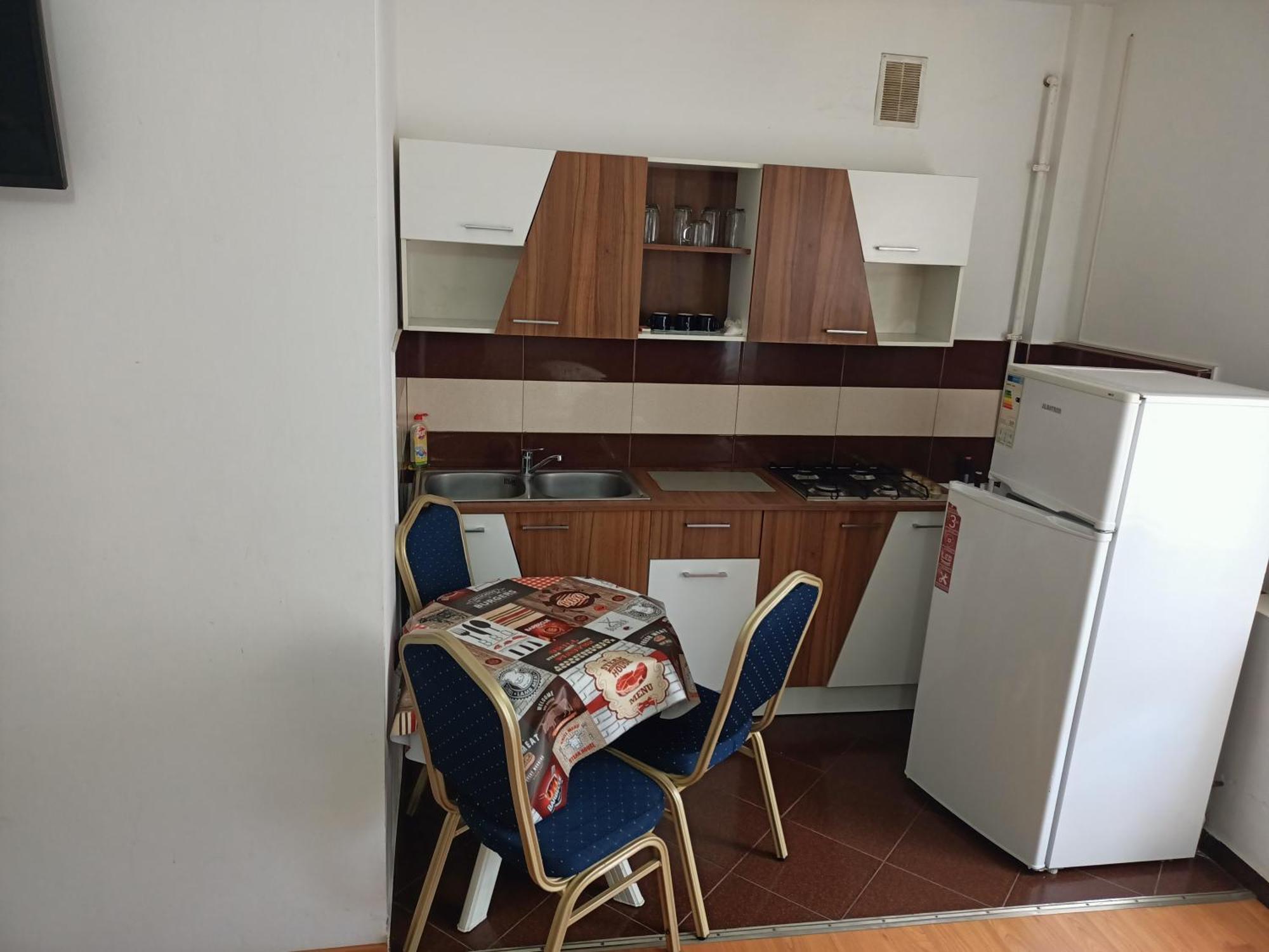 Hotel Casa Aurora Turda Zimmer foto