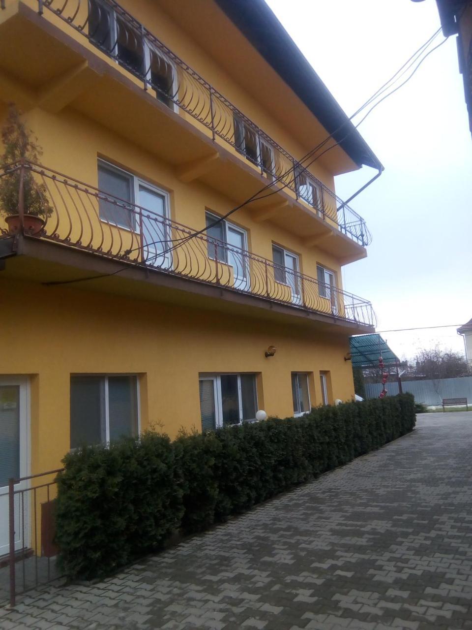 Hotel Casa Aurora Turda Exterior foto